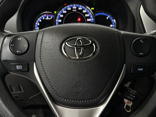 Toyota Yaris 1.3 16V FLEX XL MULTIDRIVE