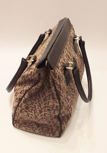 Cartera Mc Taylor - Bolso De Mano Usada Una Vez Marrón Claro Logotipo Oro No Tiene Correa (Usado)