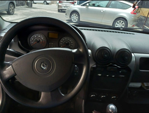 Renault Logan 1.0 16v Authentique Hi-flex 4p