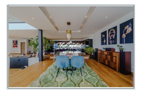 Residencia Con Cascada Y Alberca - Zibatá Qro.