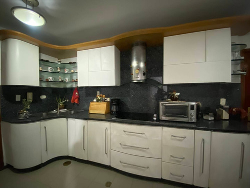 Eduardo Romero Vende Townhouse En Valle De Camoruco 26871fm