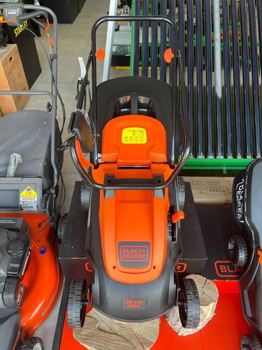 Maquina De Cortar Pasto Eléctrica Black+decker Gr3850 Bolsa