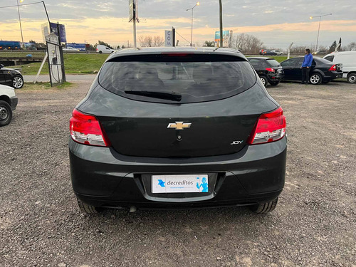 Imagen 5 de 8 de Chevrolet Onix 1.4 Joy Ls