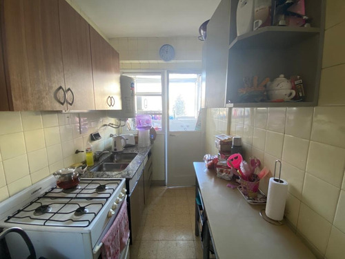 Imagen 11 de 13 de Venta Departamento 3 Ambientes Cochera Sobre Av. Rivadavia