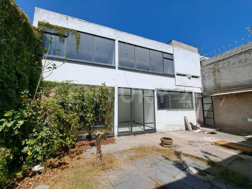 Casa En Venta En Privada 39 Oriente, El Mirador, Puebla, Puebla.