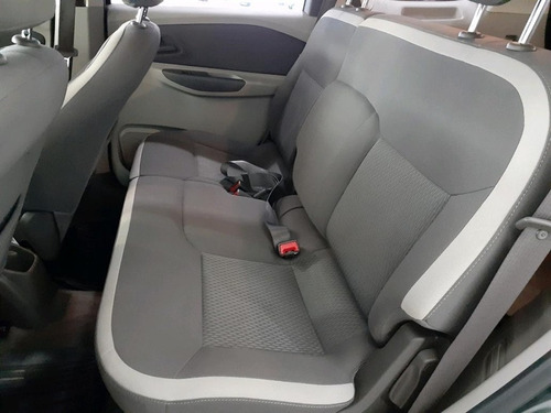 Imagem 10 de 12 de Spin 1.8 Lt 8v Flex 4p Automático