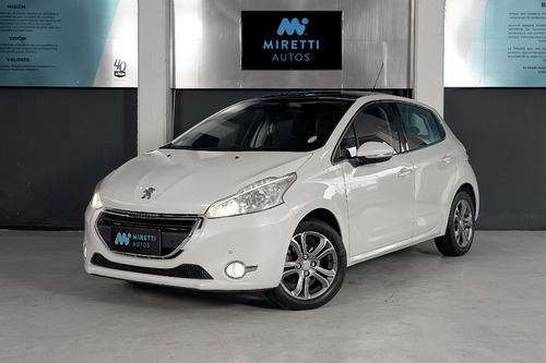 Peugeot 208 1.6 Feline