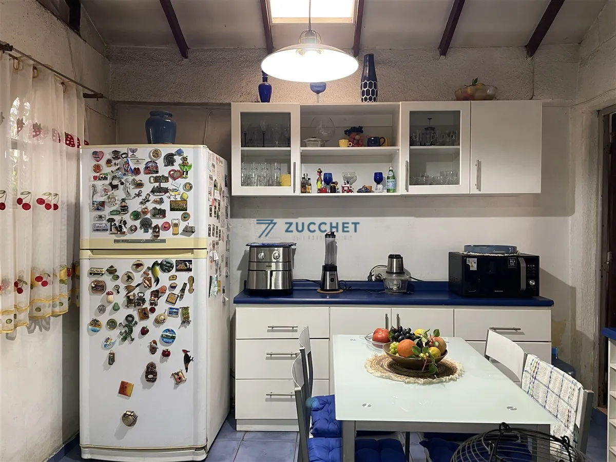 Imagen 4 de 30 de Se Vende Casa De 5 Dor 3 Baños 2 Estacion Metro Stgo Bueras