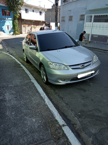 Imagem 2 de 3 de Honda Civic 2005 1.7 Lxl Aut. 4p 130 Hp