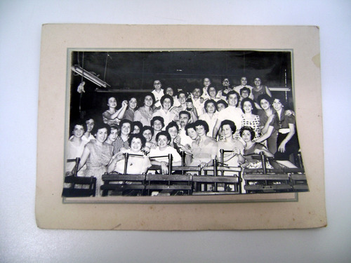 Antigua Foto 1960 Mujeres Festejan Fin De Año Fabrica Boedo