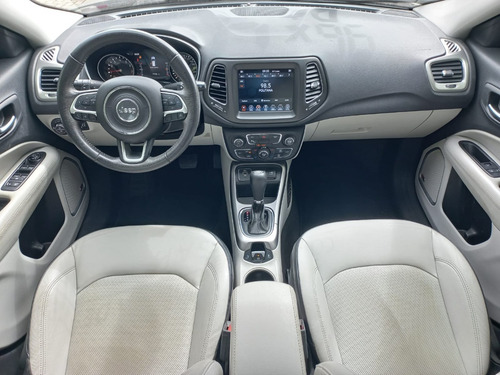 Imagem 2 de 15 de Compass Longitude Flex Aut 2019 Cinza