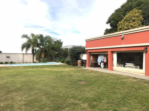 Imagen 8 de 16 de Colonia Tirolesa - Casa De 3 Dormitorios Con Parque Y Pileta