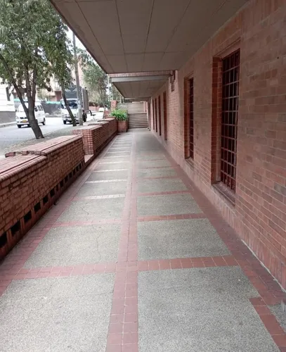 Local En Venta En Nueva Santafe De Bogota. Cod V15222