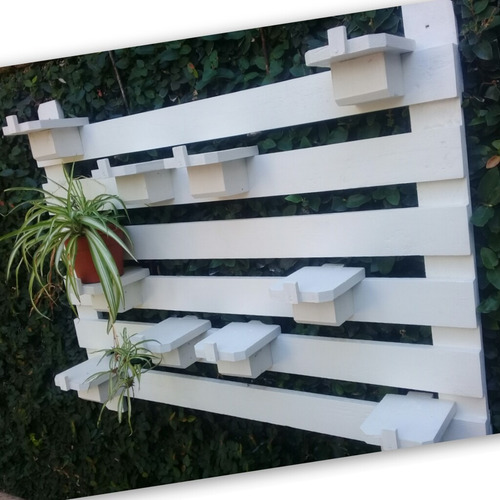 Imagen 7 de 10 de Macetero De Madera Tipo Jardin Vertical