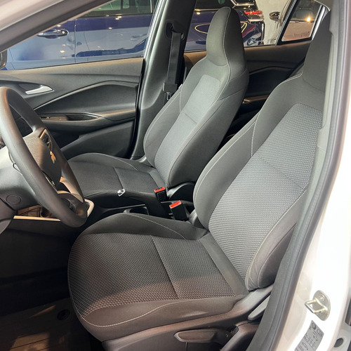Chevrolet Onix SEDAN Plus LT 1.0 12V Flex 4p Mec.