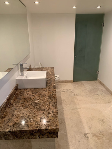 Departamento En Renta En Lomas De Tecamachalco Con Jardin (m2d2523)
