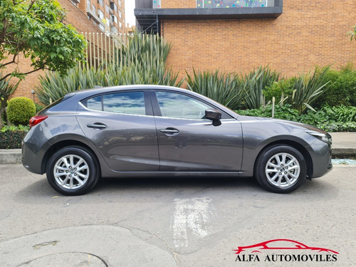 Mazda 3 2.0 Sport Touring