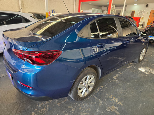 Chevrolet Onix plus 1.0 Lt 2 4P