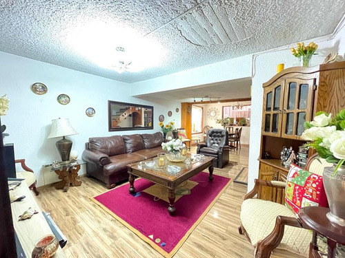 Casa 132/115m2 Metro Ñuble De 3 Pisos 3d 2b Impecable!