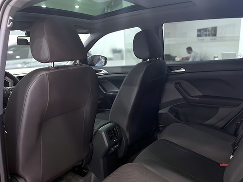 Imagen 13 de 14 de Volkswagen Tcross Trendline At