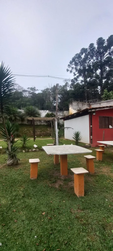 Edícula Com Terreno Murada