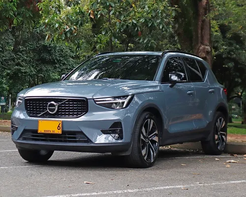 Volvo XC40 2.0 T5 Awd Momentum
