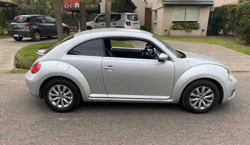 Imagen 2 de 5 de Volkswagen The Beetle 2015 1.4 Design Dsg