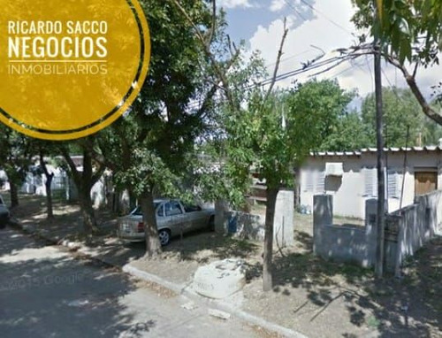 Casa 2 Dormitorios En Venta En #trenquelauquen 