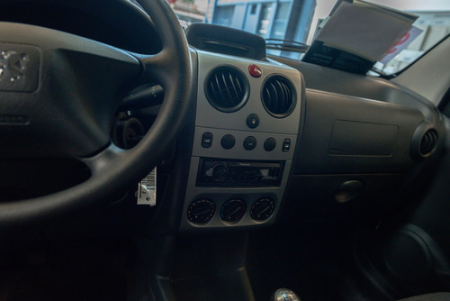 Peugeot Partner Confort Furgón 1.6 Hdi
