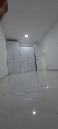 Imagen 5 de 20 de Venta Casa Bifamiliar Norte Sector Regivit