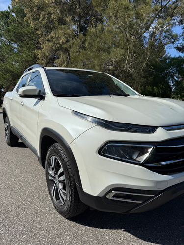 Fiat Toro 2.0 Diesel 4 x 4 At9 Fwd