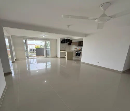 Vendo Apartamento 79m2 En El Castillo