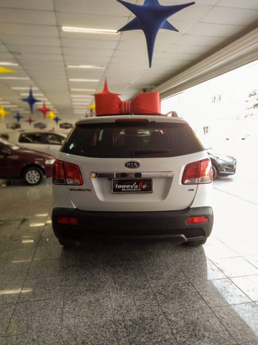 Imagem 10 de 10 de Kia Sorento 3.5 V6 Gasolina Ex 7l Automatico