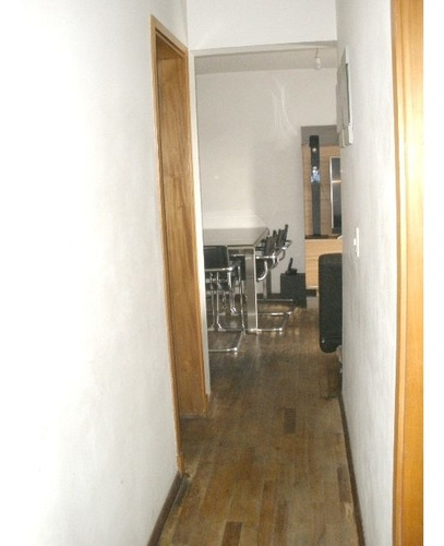 Imagen 6 de 13 de Apartamento En Aguada Sobre Avenida 2 Dormitorios Y Garage