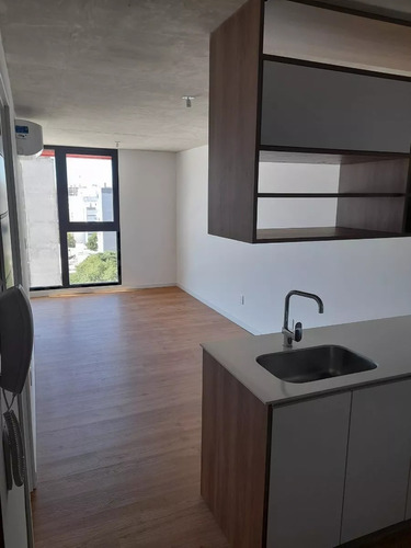 Alquiler Apartamento A Estrenar De 1 Dormitorio Con Balcón Y 2 Baños En Pocitos!!