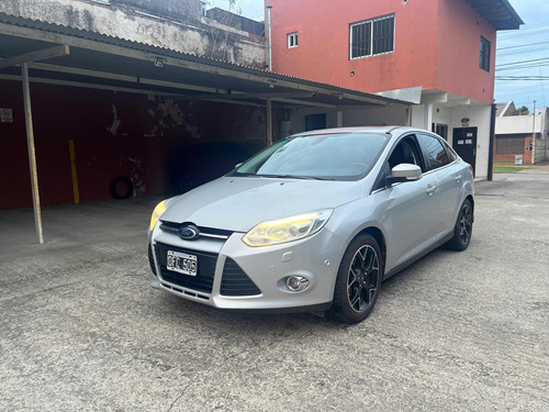 Ford Focus III 2.0 Sedan Titanium At6