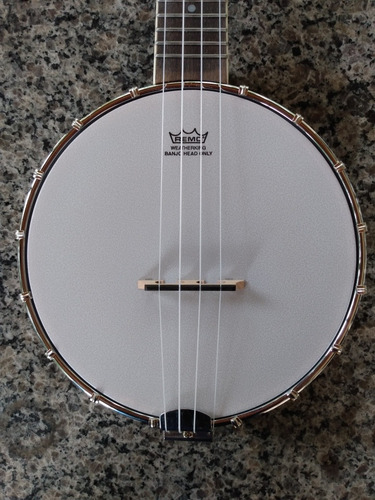 Imagem 3 de 10 de Ukulele Banjolele Concert Ck-120buo Fundo Aberto