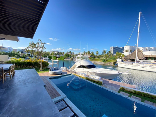 Imagen 12 de 30 de Casa En Venta En Cancun, Puerto Cancun Los Canales