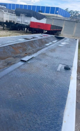 Carreta Randon Grade Bai 8.5 Metros Bobineira