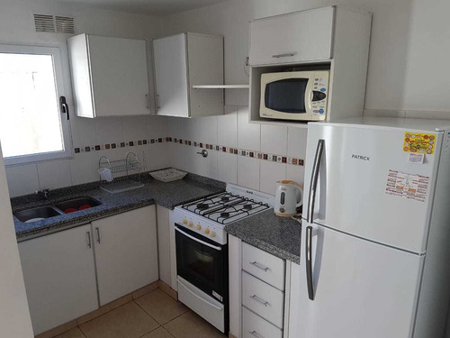 Imagen 2 de 14 de Amplio Duplex Para 6 Personas Cerca Del Centro Y Corsodromo