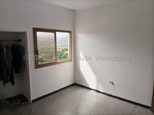 Imagen 8 de 30 de Apartamento En Venta Sector Centro De Barquisimeto Código 23- 18635 Keylen León Rah