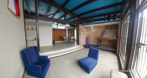Elegante Casa, Con La Mejor Vista En Tongoy, Para 15 Paxs.