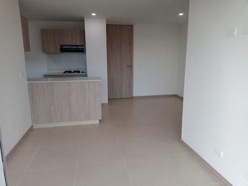 Apartamento Para Venta En Rionegro Sector Ojo De Agua (20502).