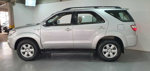 Toyota Hilux Sw4 3.0 Srv 4x4 7 Lugares
