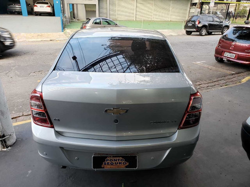 Imagem 8 de 14 de Chevrolet Cobalt 2015 1.8 Lt 4p