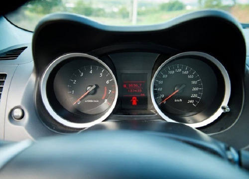 Imagem 5 de 8 de Mitsubishi Lancer