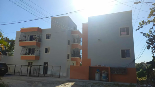 Edificio En Venta En Santo Domingo Norte