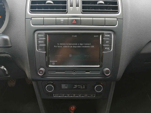 Imagen 14 de 15 de Volkswagen Vento 2020 4p Comfortline Plus Std.