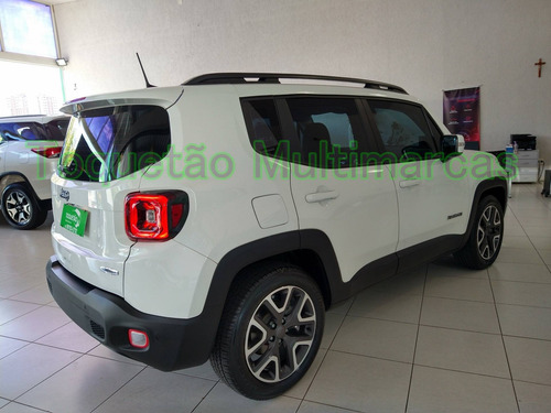 Imagem 6 de 12 de Jeep Renegade 1.8 16v Flex Longitude 4p Automático