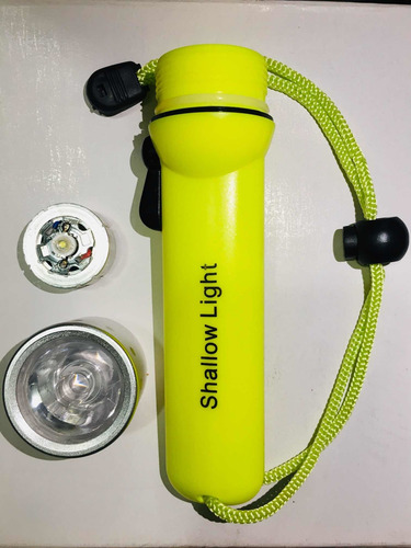 Linterna Acuática Led Submarina Buceo 3500 Lumens